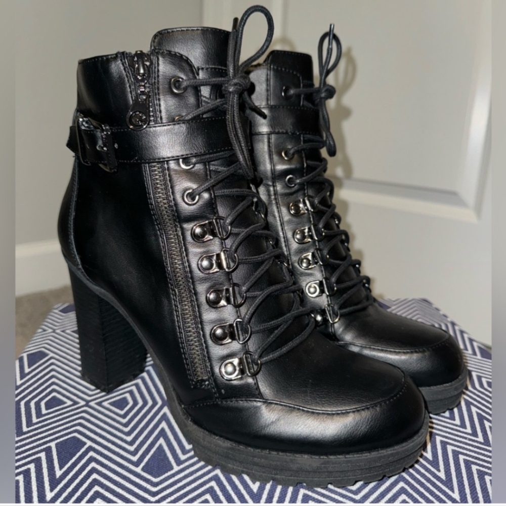 G By Guess - Grazzy Lace-Up Combat Booties